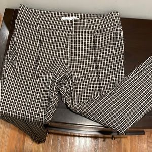 Women’s stretchy pants